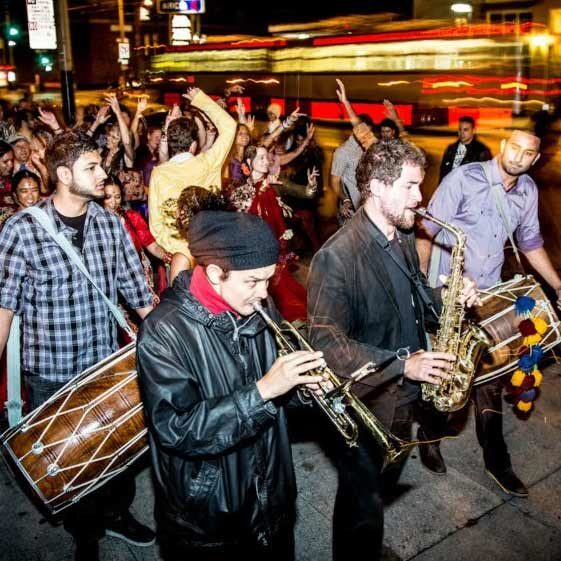baraat-mob-square